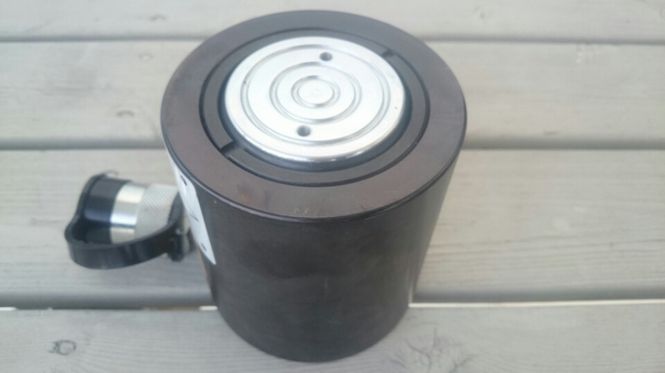 Hovedbilde 30 tonns lavprofil ...